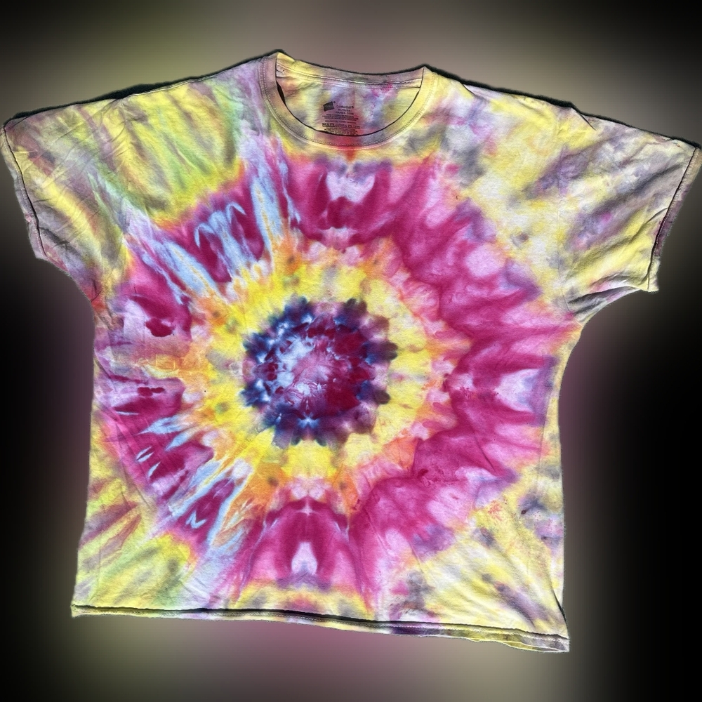Hand Dyed Tie dye Women's XL T Shirt
